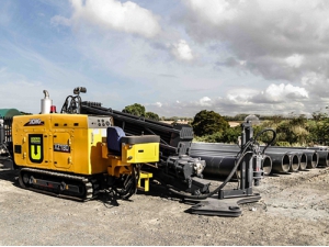 徐(xú)工水平定(dìng)向鑽機新(xin)西蘭奧克(kè)蘭光纜鋪(pu)設